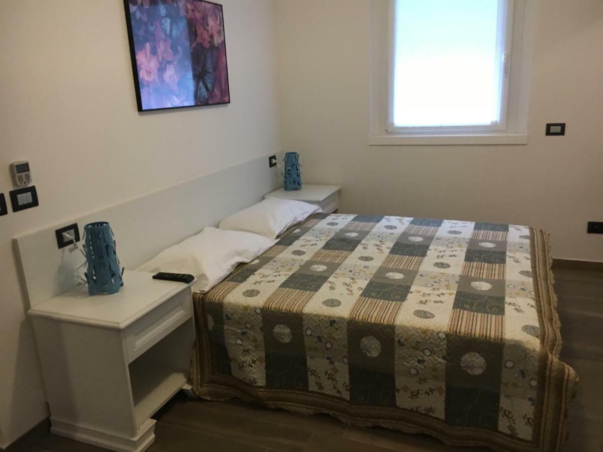 B&B Le Farfalle Onno Exteriör bild