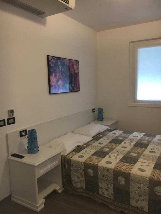 B&B Le Farfalle Onno Exteriör bild