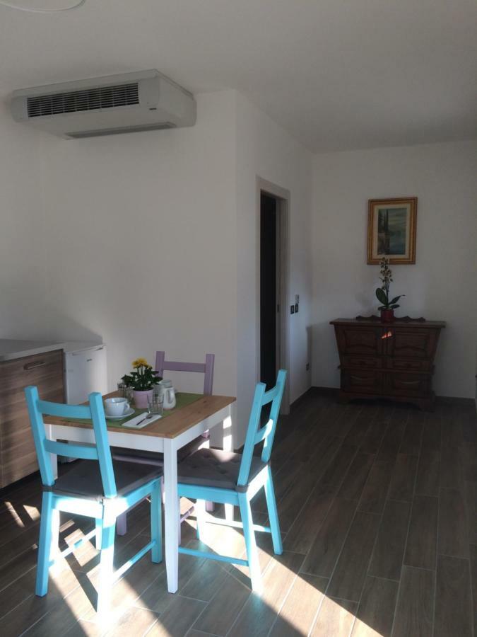 B&B Le Farfalle Onno Exteriör bild